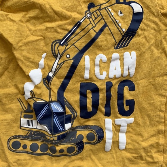 Carter’s Tee - Picture 2 of 3